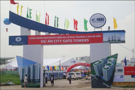 Opening Ceremony ShowFlat City Gate Towers